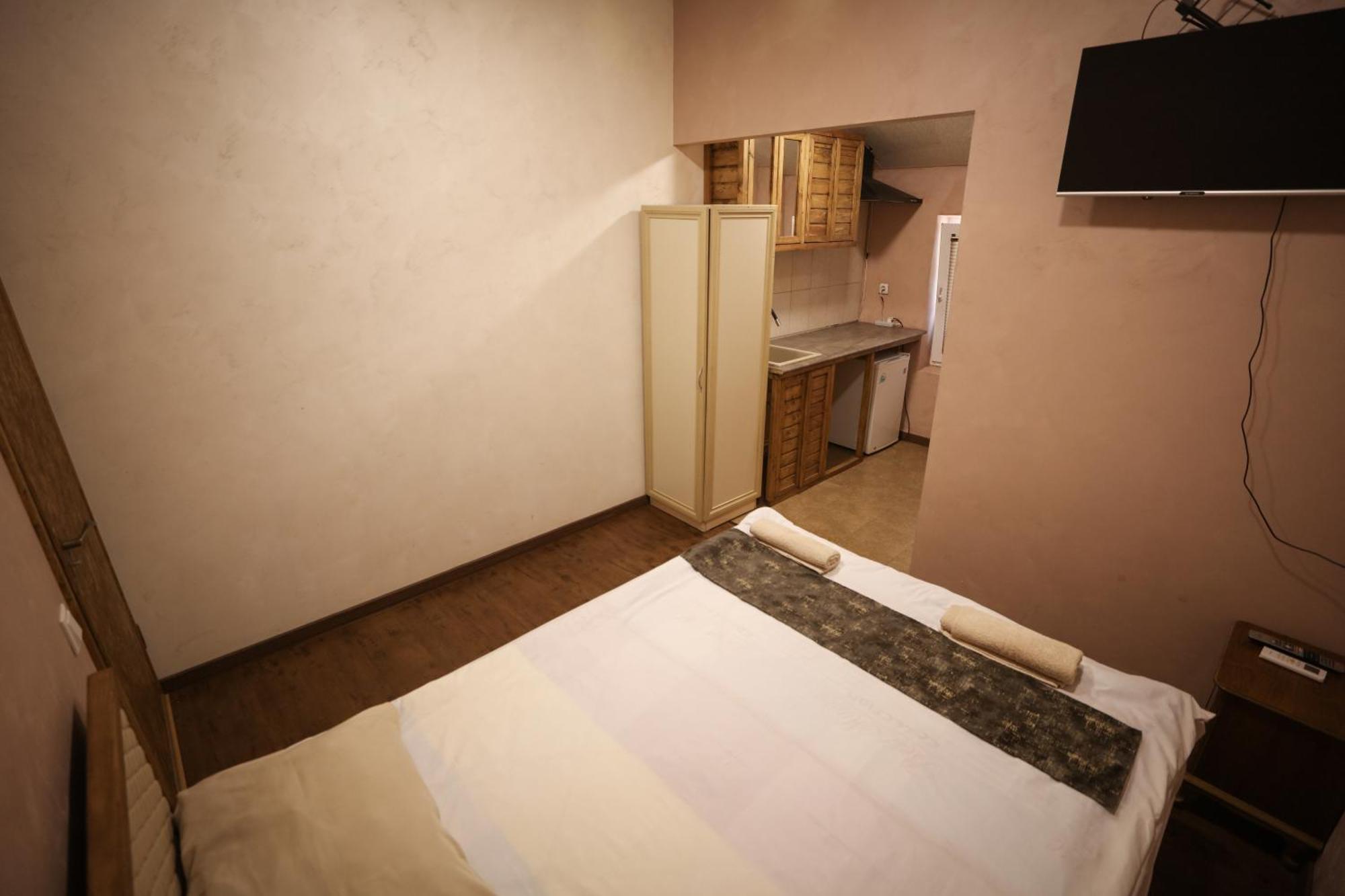 U Ashota Hotel Ереван Екстериор снимка
