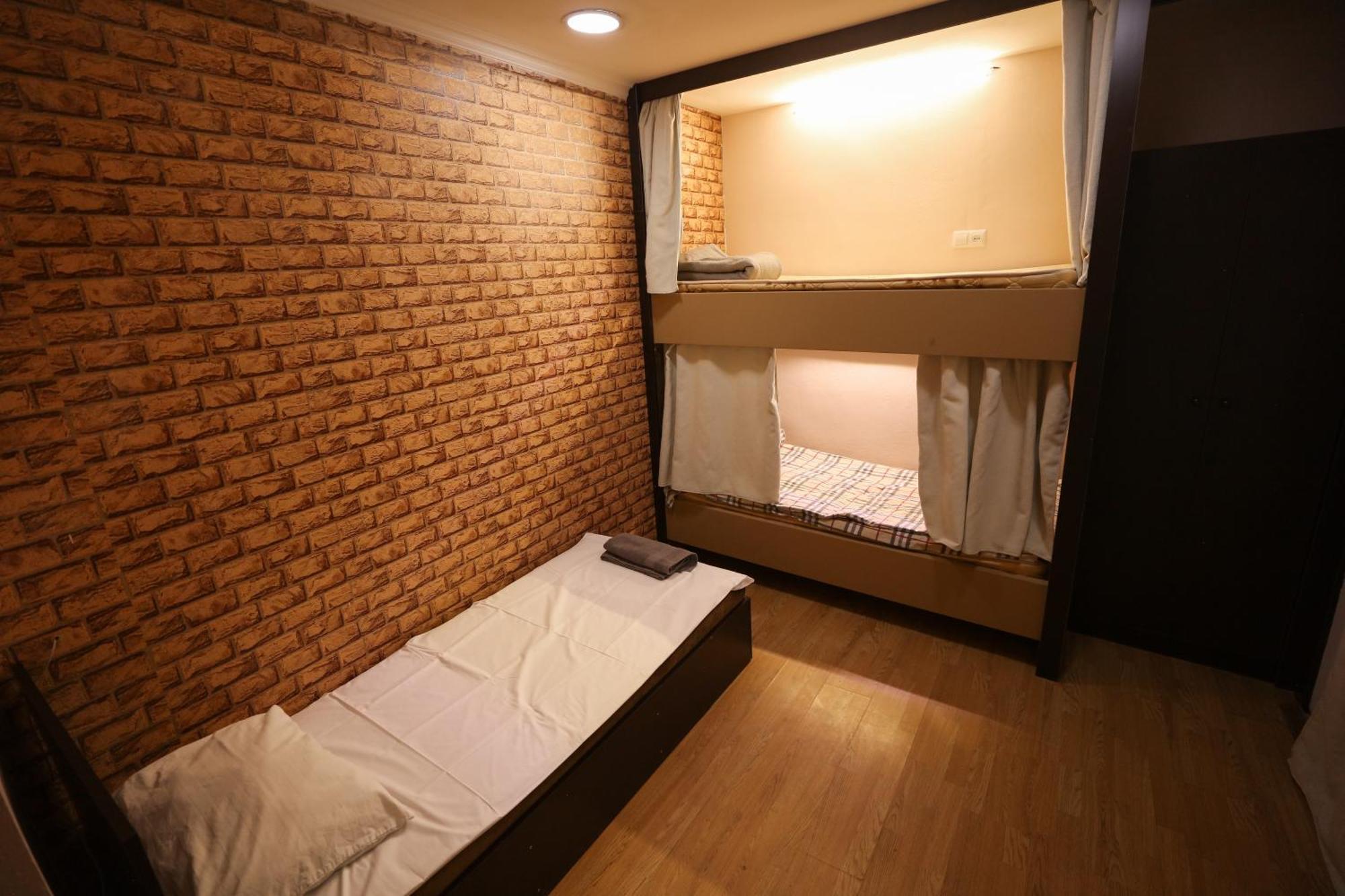 U Ashota Hotel Ереван Екстериор снимка